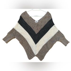 Berretti Poncho Style Knitted Pullover Sweater OSFA